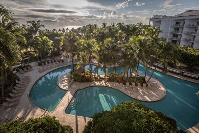 Lago Mar Fort Lauderdale Pool